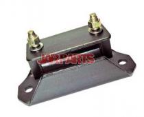 8972476811 Engine Mount